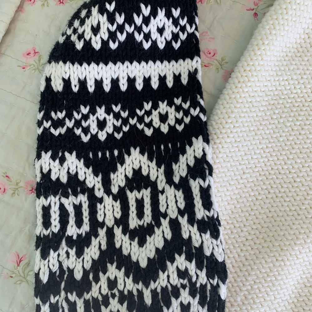 🦋5 for 25🦋 Womens Sweater - Picture 2 of 5